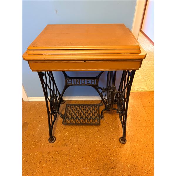 Singer Sewing Machine Table