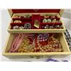 Image 4 : Costume Jewelry Lot