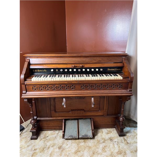 Woodstock Canada Organ
