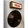 Image 1 : On Air Wall Decor
