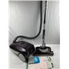 Image 1 : Kenmore Elegance Vacuum