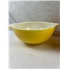 Image 2 : Pyrex Mixing Bowls