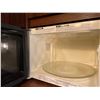 Image 2 : Panasonic Microwave