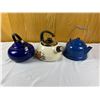 Image 1 : Vintage Kettles