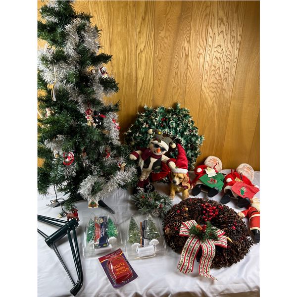 Christmas Tree & Decor