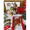 Image 2 : Christmas Wall Art & Decor