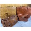 Image 1 : Vintage Luggage Lot