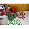 Image 4 : Christmas Kitchenware