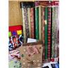 Image 5 : Seasonal Gift Wrapping Lot