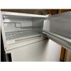 Image 2 : Beaumark Fridge/Freezer