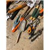 Image 2 : Garden Tools
