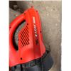 Image 3 : Black & Decker Electric Lawn Tools