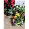 Image 3 : Faux Florals & Planters