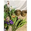 Image 4 : Faux Florals & Planters