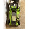 Image 2 : Greenworks Battery Lawnmower