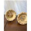 Image 1 : Royal Doulton Bunnykins Saucer Set