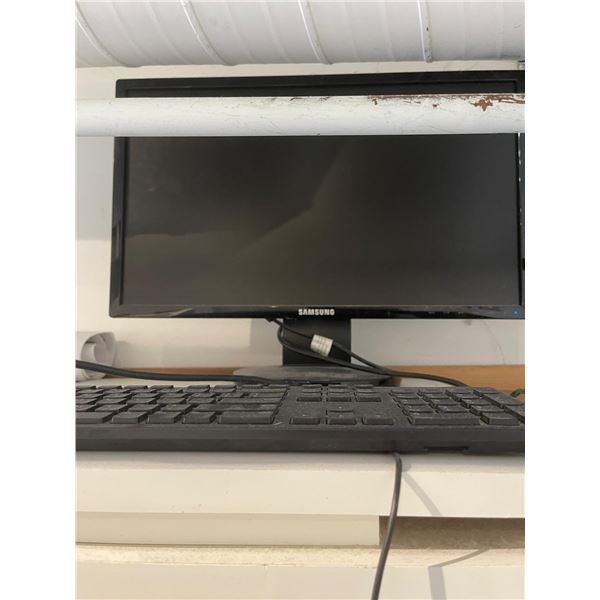 L2 - Samsung Mointor, Keyboard, and Mouse