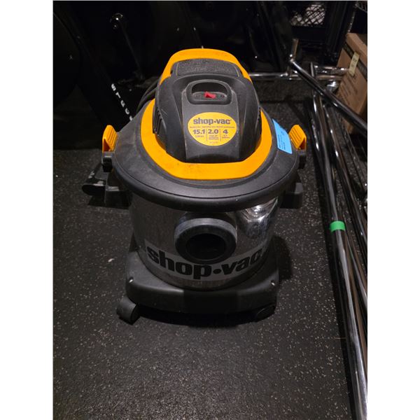 L2 - Shop-Vac 15.1 Litres Vacuum