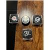 Image 1 : 4 Autographed NHL Hockey Pucks