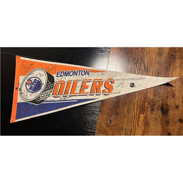 1988–89 Edmonton Oilers Team-Signed NHL Pennant