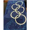 Image 2 : Vancouver 2010 Olympic Official Rings Flag Boxed