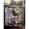 Image 6 : 5 McFarlane NHL Figures, New in Package, Variants