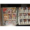 Image 5 : 1991 Pro Set NFL Football Card Binder Collection