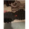 Image 11 : Footwear and Winter Accessories Lot: Boots, Sneakers, Scarves, Gloves, Hats