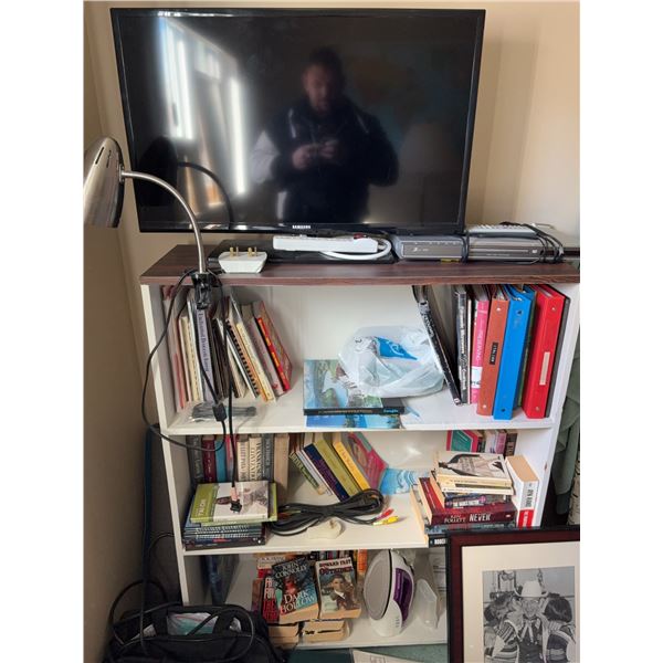 Samsung 32" UN32EH4003F HDTV With Zenith DVD/CD Player and Remote