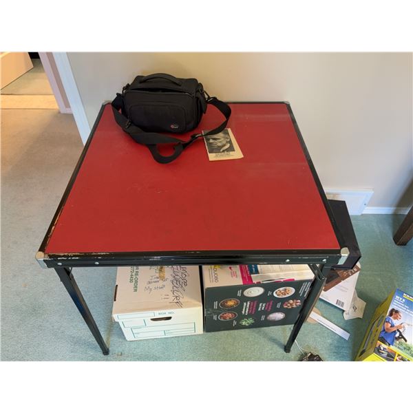 Sony Handycam DCR-SR45 Camcorder With Case and Folding Table 34" x 34" x 29"
