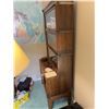 Image 17 : Globe-Wernicke Oak Barrister Bookcase, Size C11 Grade 296, Stratford, Ontario