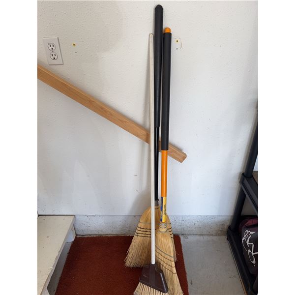 Yard Tool Lot: Two Push Brooms, Garage Broom, Two Snow Shovels, 67-Inch Handle