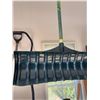 Image 3 : Yard Tool Lot: Two Push Brooms, Garage Broom, Two Snow Shovels, 67-Inch Handle