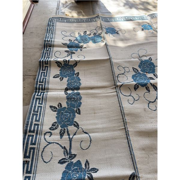 Blue and White RV Woven Rug,