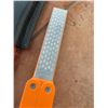 Image 4 : RealTree Diamond Hone Sharpener and SeaHunter Sheathed Knife Set