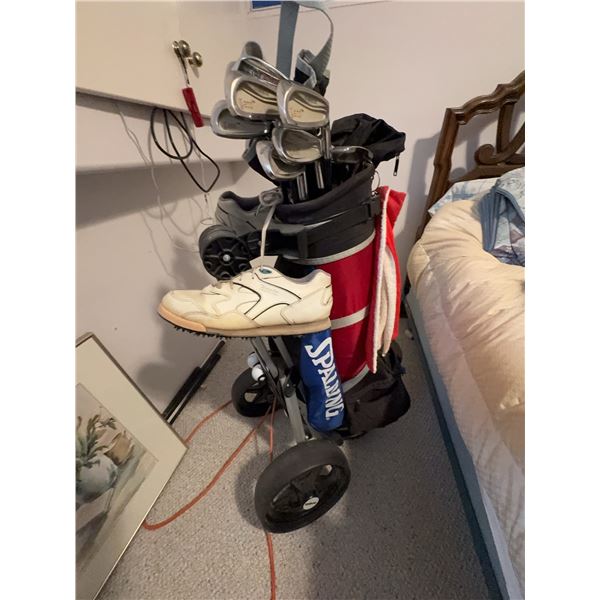 Spalding Golf Bag With Assorted Irons, Putters, Cleveland And Tour Select Clubs