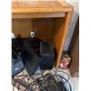 Image 6 : Sony Home Theatre System With Blu-ray Disc Player and Speakers