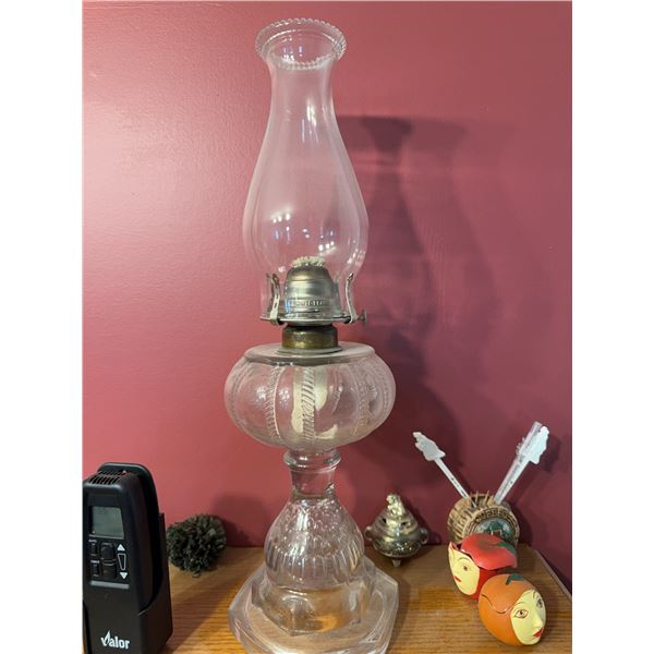 Aladdin Model 23 Clear Glass Oil Lamp with Chimney and Burner