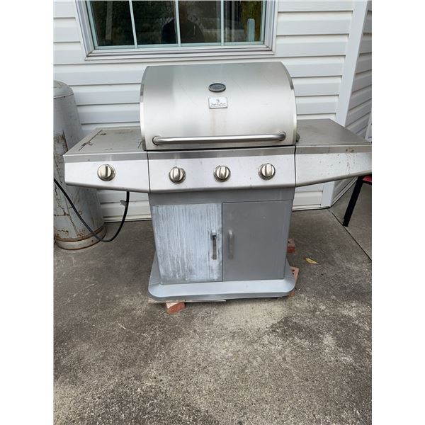 Stainless Steel Propane Gas BBQ Grill with Four Burners and Side Shelves
