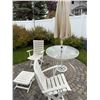 Image 1 : White Outdoor Patio Set With Glass Table, 2 Chairs, Footrest, And Umbrella