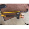 Image 1 : Bundle: Estwing 30" FatMax Pry Bar, Dunpound Splitting Maul, Fiberglass Handle Axe