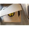 Image 4 : Capitol Presents Bugs Bunny 78 RPM Record Set, Looney Tunes Melodies, Mel Blanc