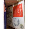 Image 1 : The Swing Years LP Record Collection Box Set with Booklet Included