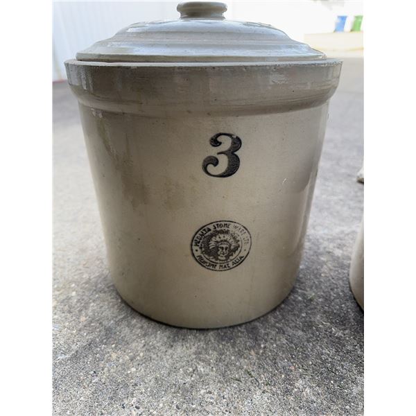 Medalta Stoneware 3 Gallon Crock With Lid, Indian Head Logo
