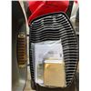 Image 9 : Napoleon TravelQ Portable Gas Grill With Foldable Stand and Accessories