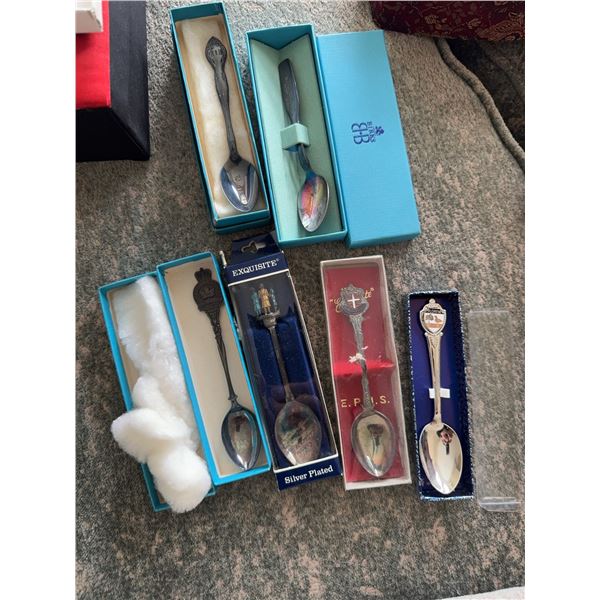6 Souvenir Collector Spoons, Mixed Makers, Mostly Boxed