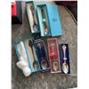 Image 1 : 6 Souvenir Collector Spoons, Mixed Makers, Mostly Boxed