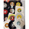 Image 3 : 17 Assorted 45 RPM Vinyl Records with Sleeves