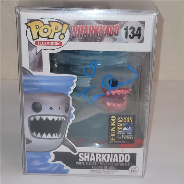 SIGNED TARA REID SHARKNADO FUNKO POP!