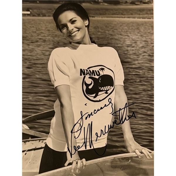 Namu, the Killer Whale Lee Meriwether signed photo